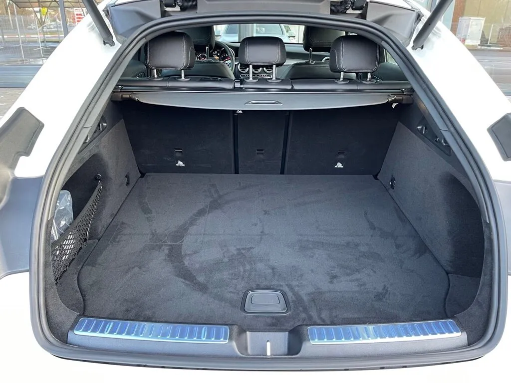 Check price and buy New Mercedes-Benz GLC Coupe 300 (C253) Restyling For Sale