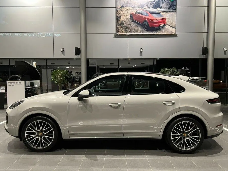 Check price and buy New Porsche Cayenne Coupé For Sale