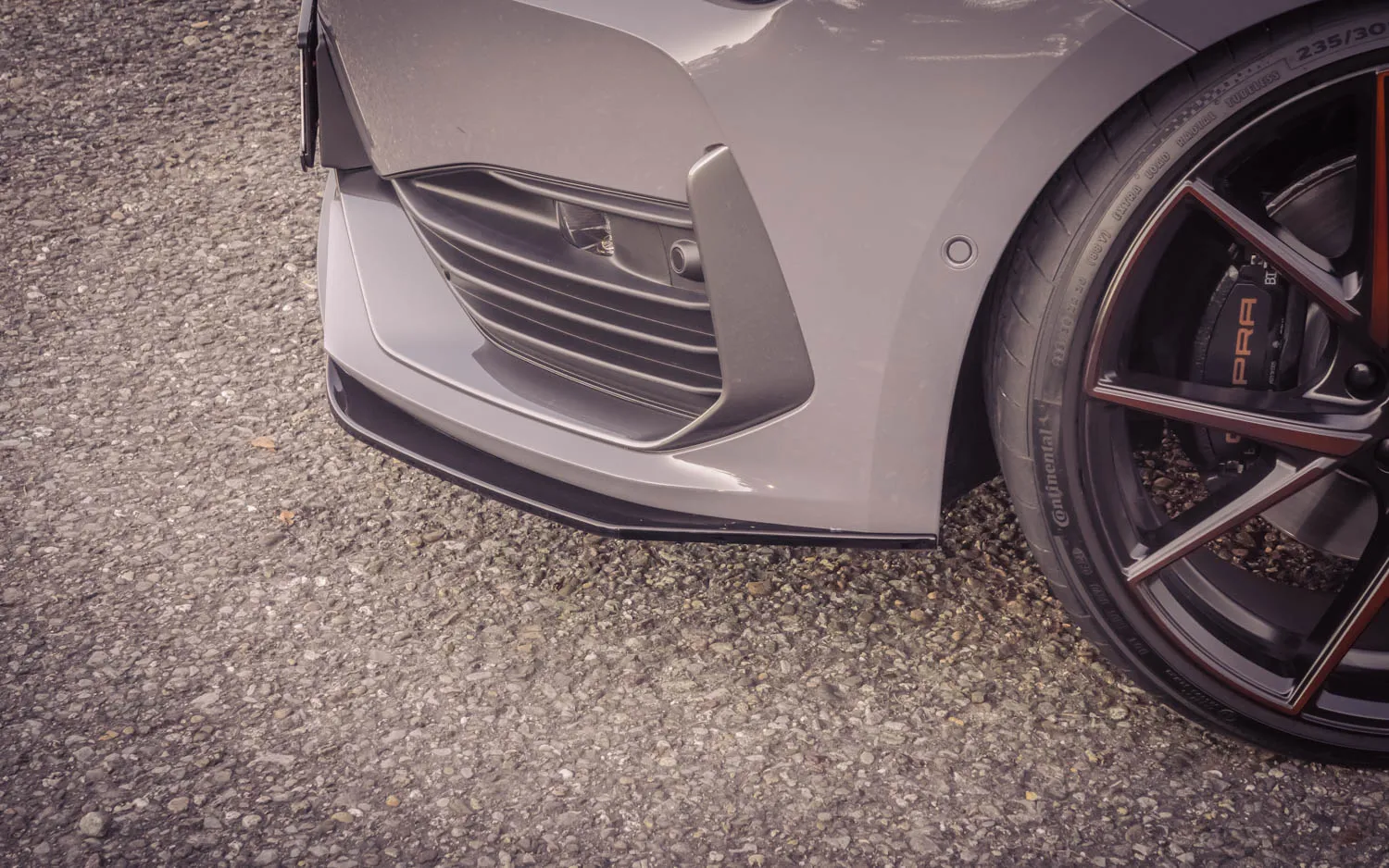 Check our price and buy JE Design body kit for Cupra Leon ST!