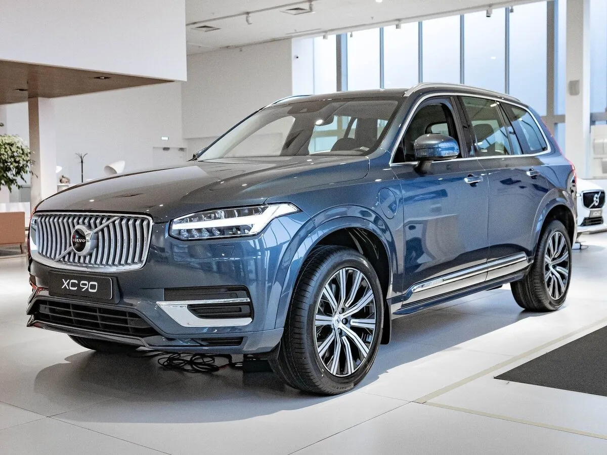 Check price and buy New Volvo XC90 Restyling For Sale