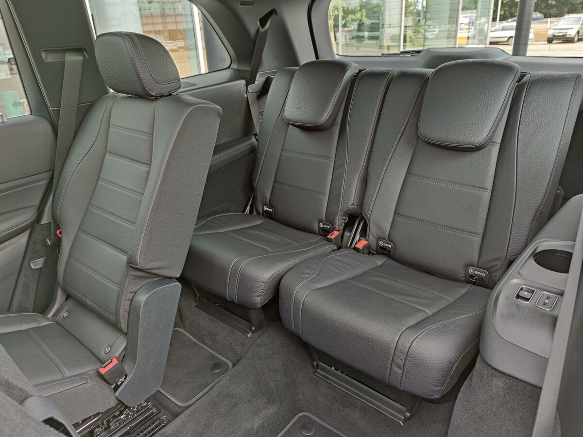 Check price and buy New Mercedes-Benz GLS 400 d (X167) For Sale