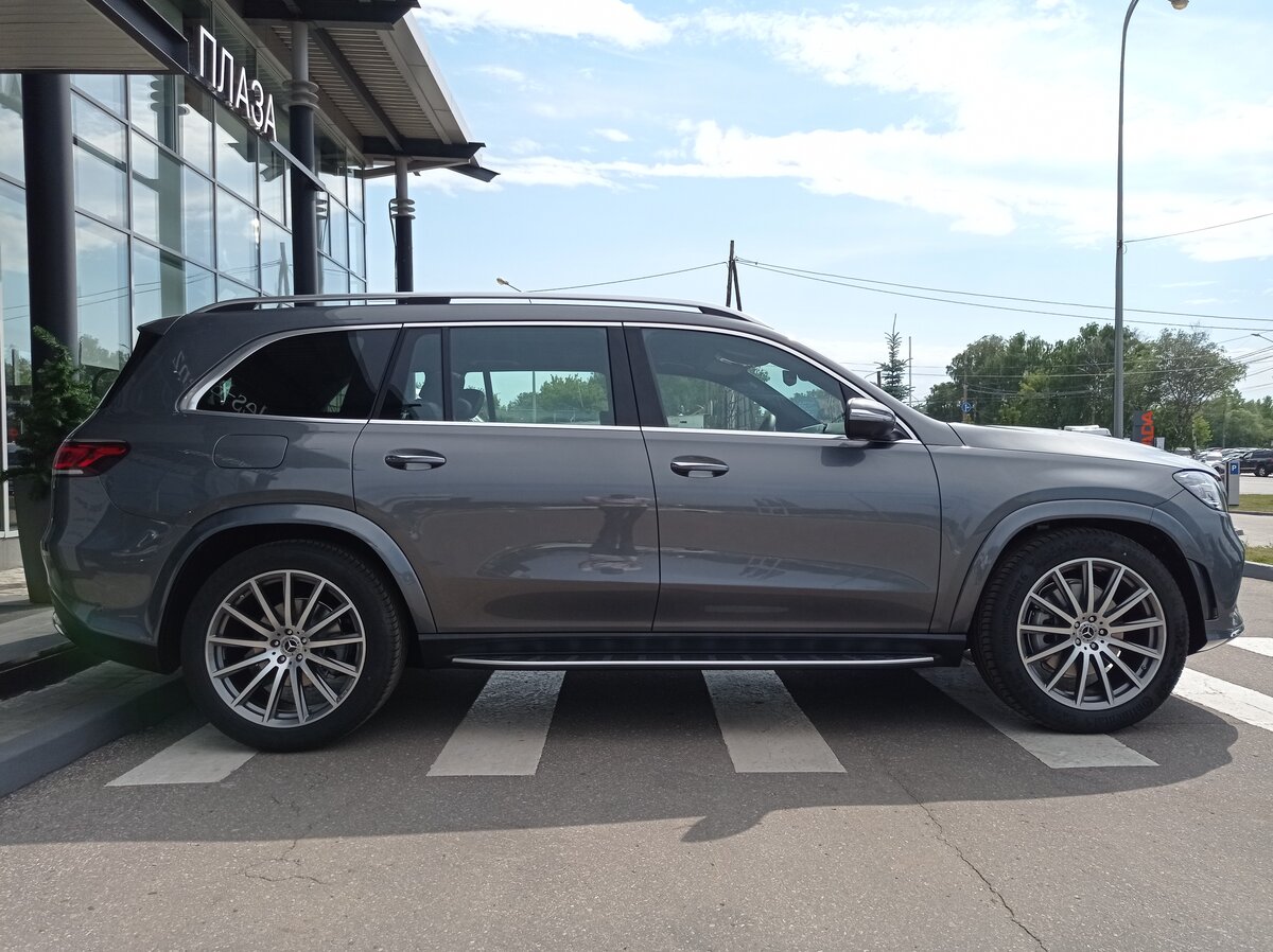 Check price and buy New Mercedes-Benz GLS 400 d (X167) For Sale