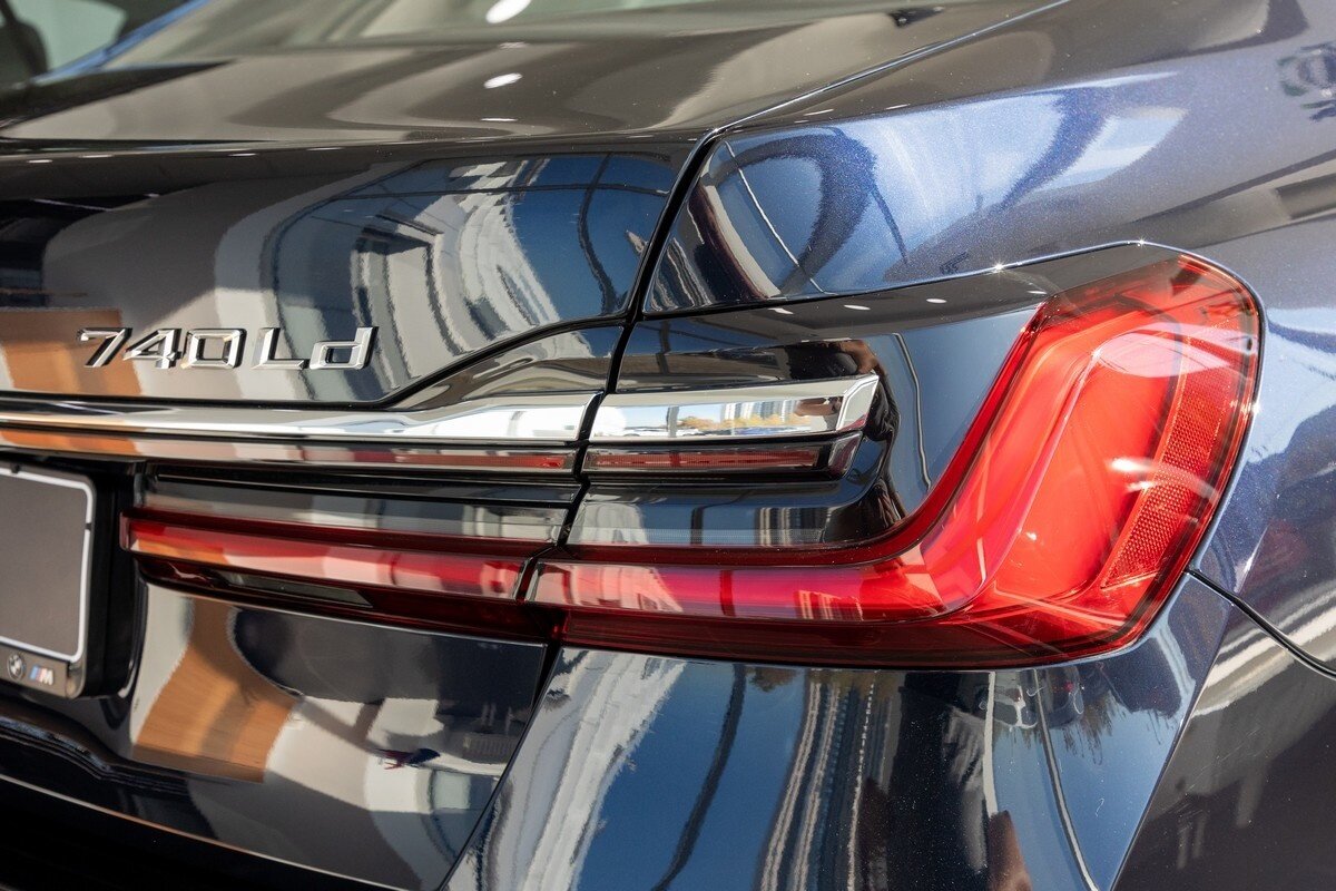 Check price and buy New BMW 7 series Long 740Ld xDrive (G11/G12) Restyling For Sale