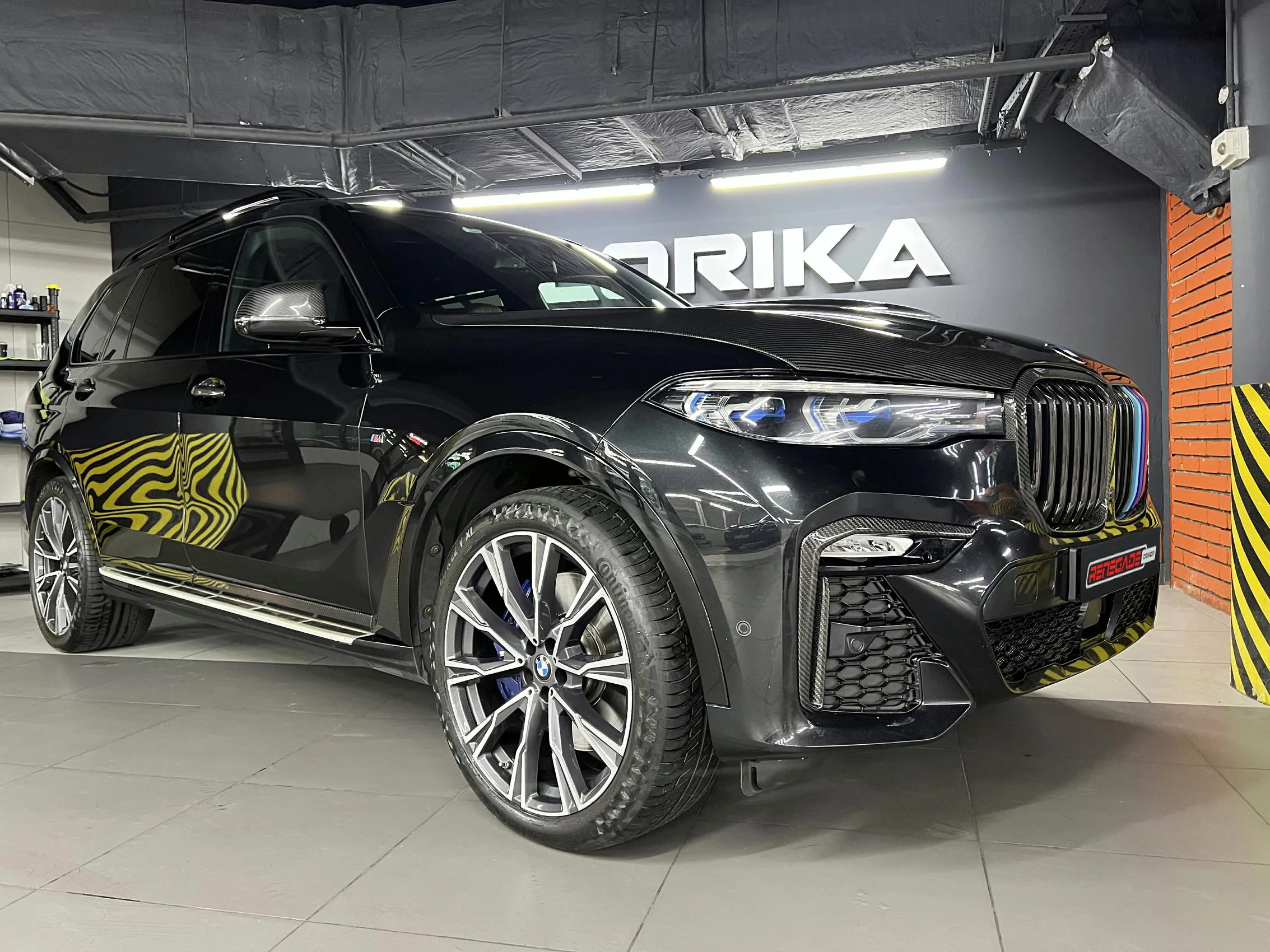 Check our price and buy Renegade Design body kit for BMW X7 G07