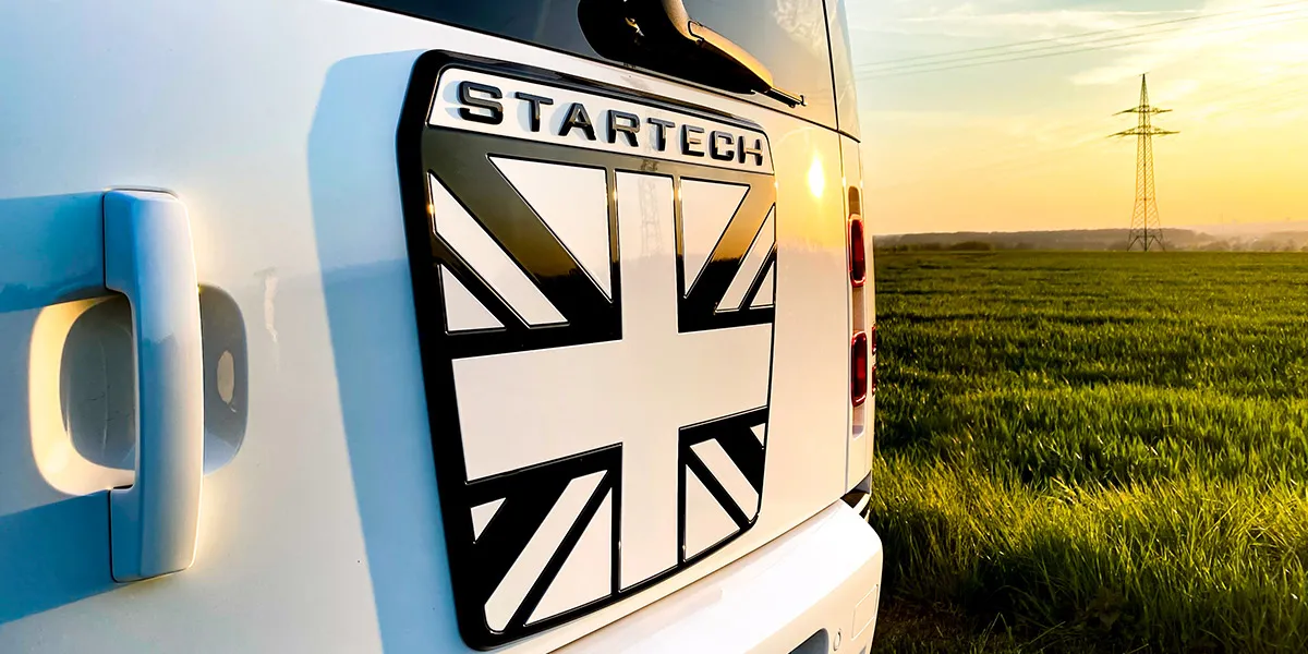 Check our price and buy Startech body kit for Land Rover Defender!