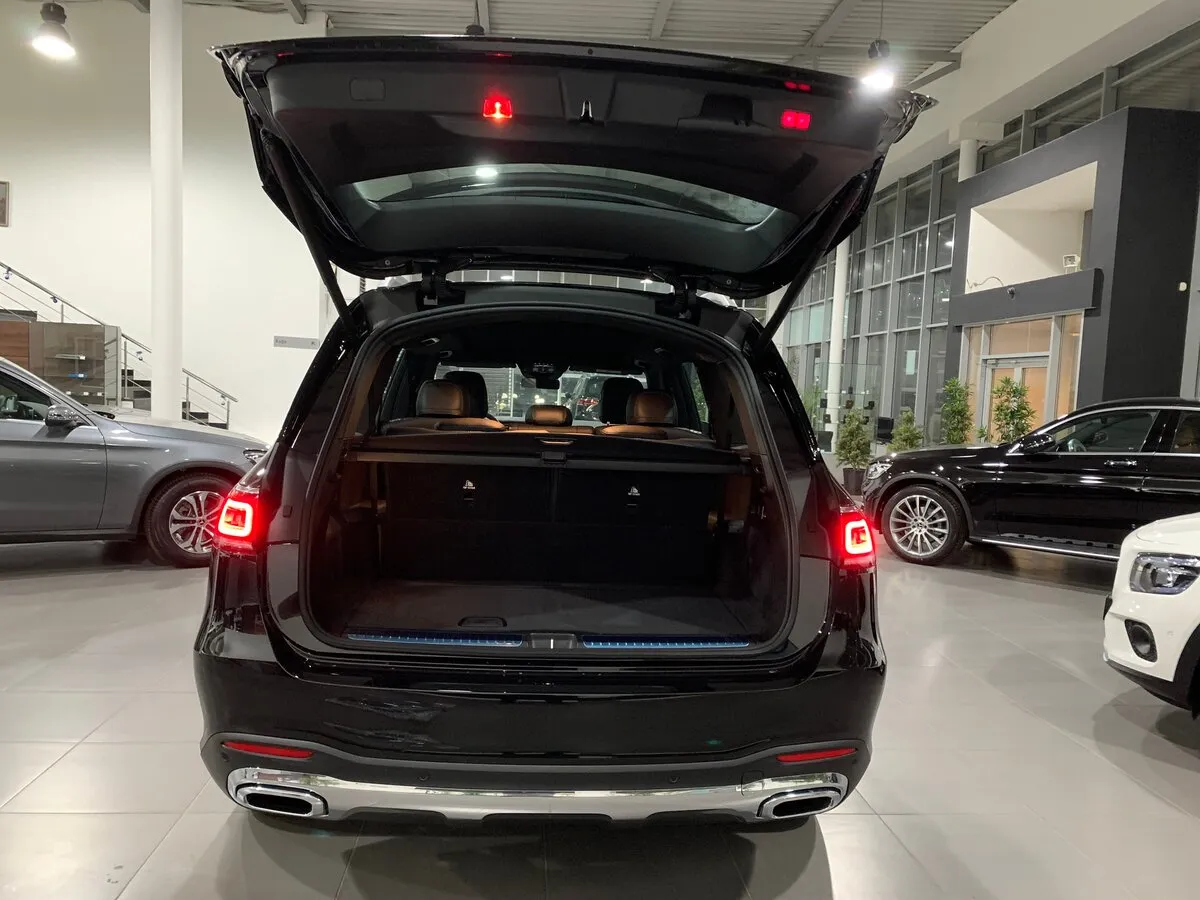 Check price and buy New Mercedes-Benz GLS 400 d (X167) For Sale