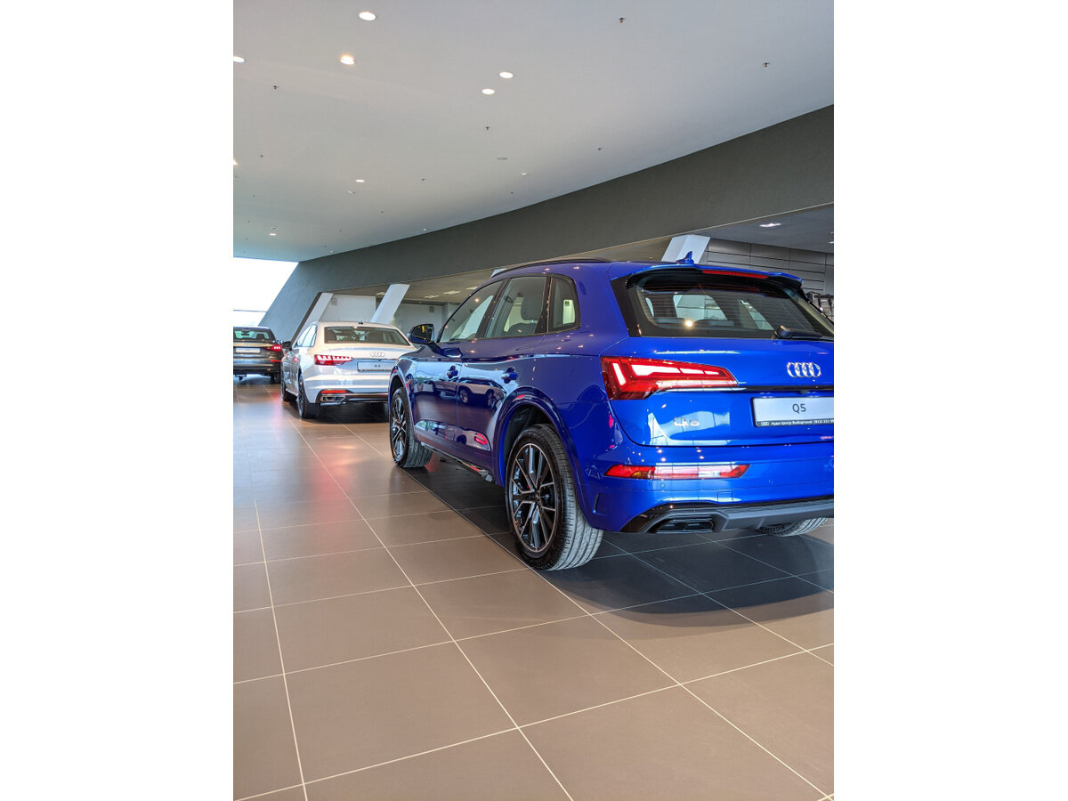 Check price and buy New Audi Q5 45 TFSI (FY) Restyling For Sale