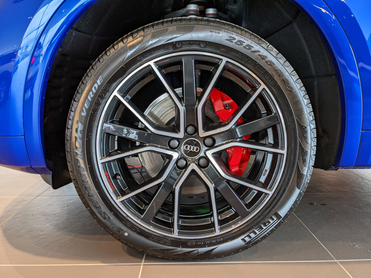 Check price and buy New Audi Q5 45 TFSI (FY) Restyling For Sale