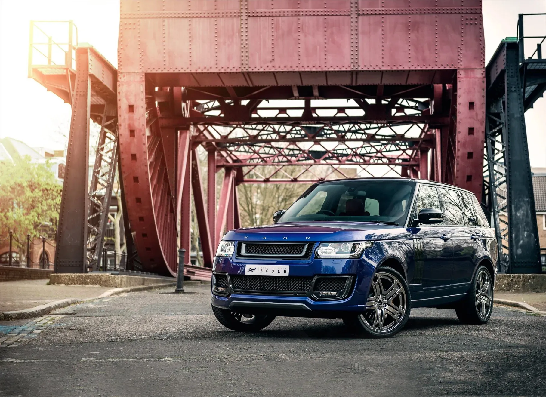 Check our price and buy Kahn Design body kit for Land Rover Range Rover Vogue  LE!