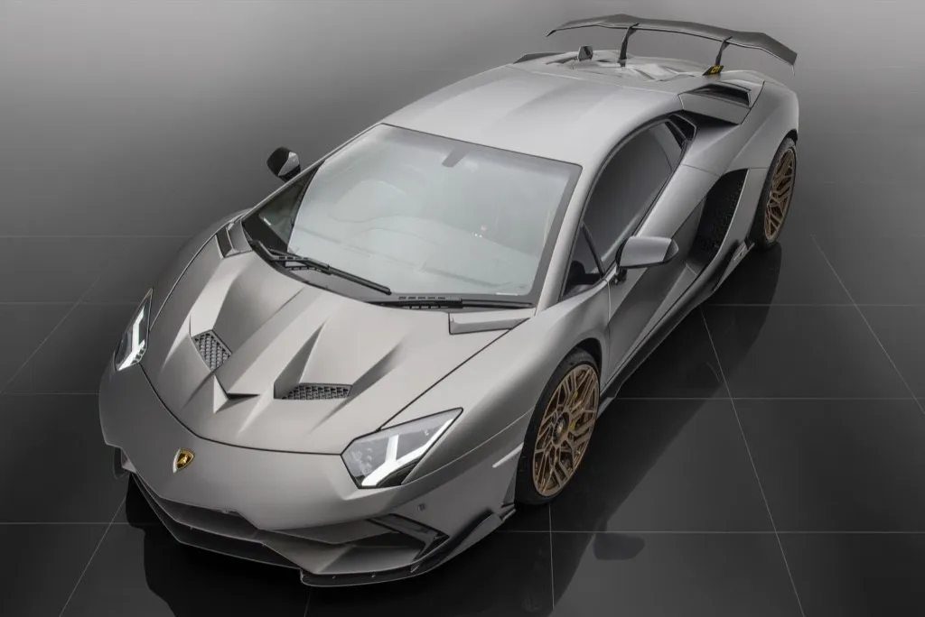Check our price and buy Onyx body kit for Lamborghini Aventador SX
