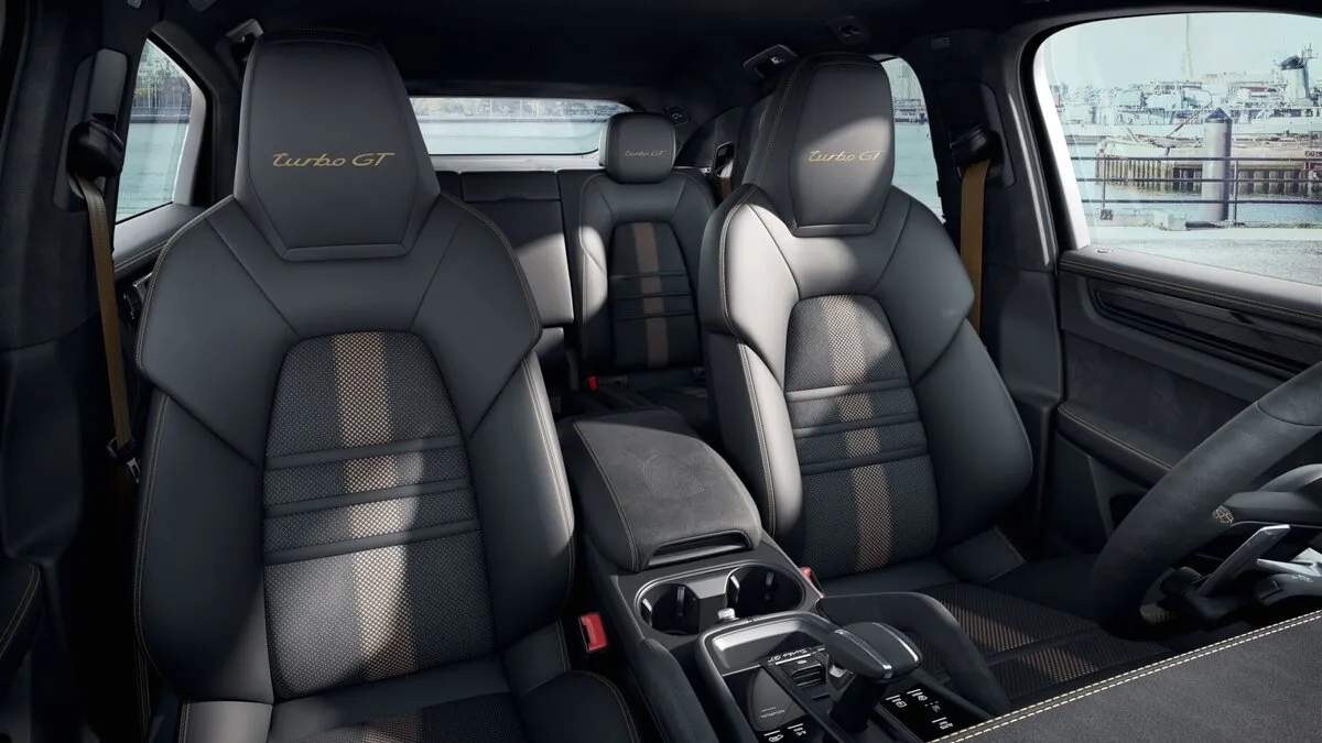 Buy  New Porsche Cayenne Coupé Turbo GT