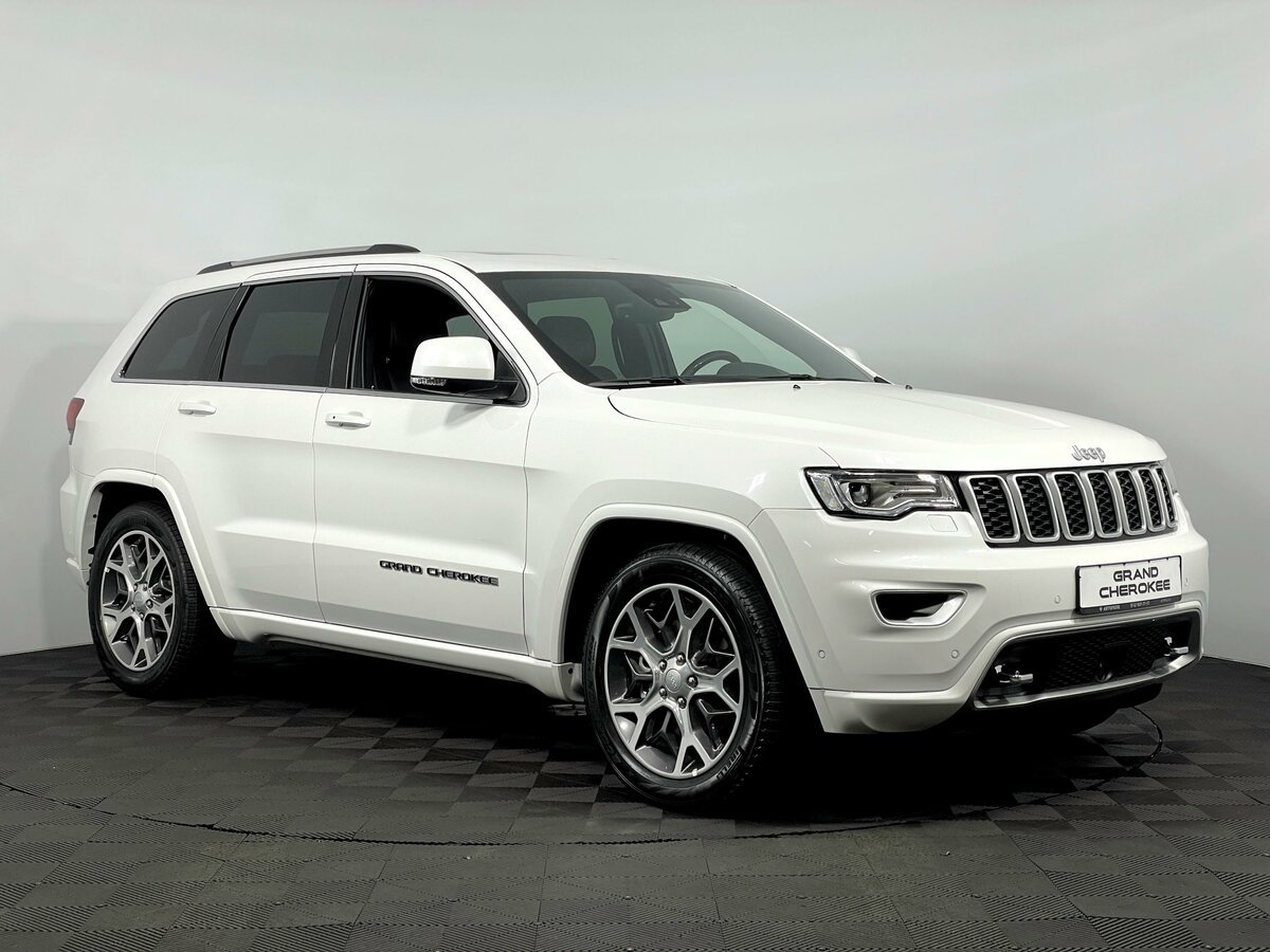 Check price and buy New Jeep Grand Cherokee (WK2) Restyling For Sale