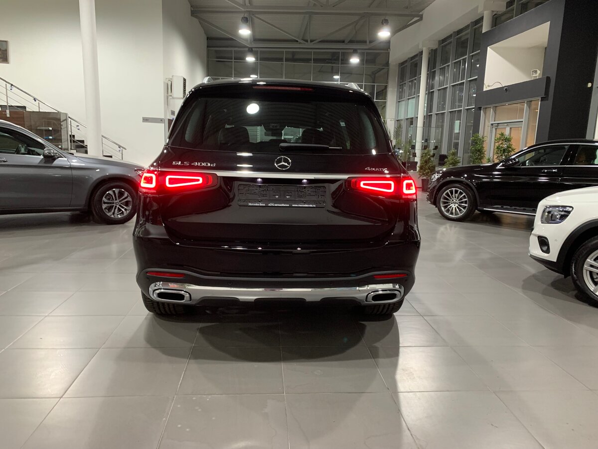 Check price and buy New Mercedes-Benz GLS 400 d (X167) For Sale