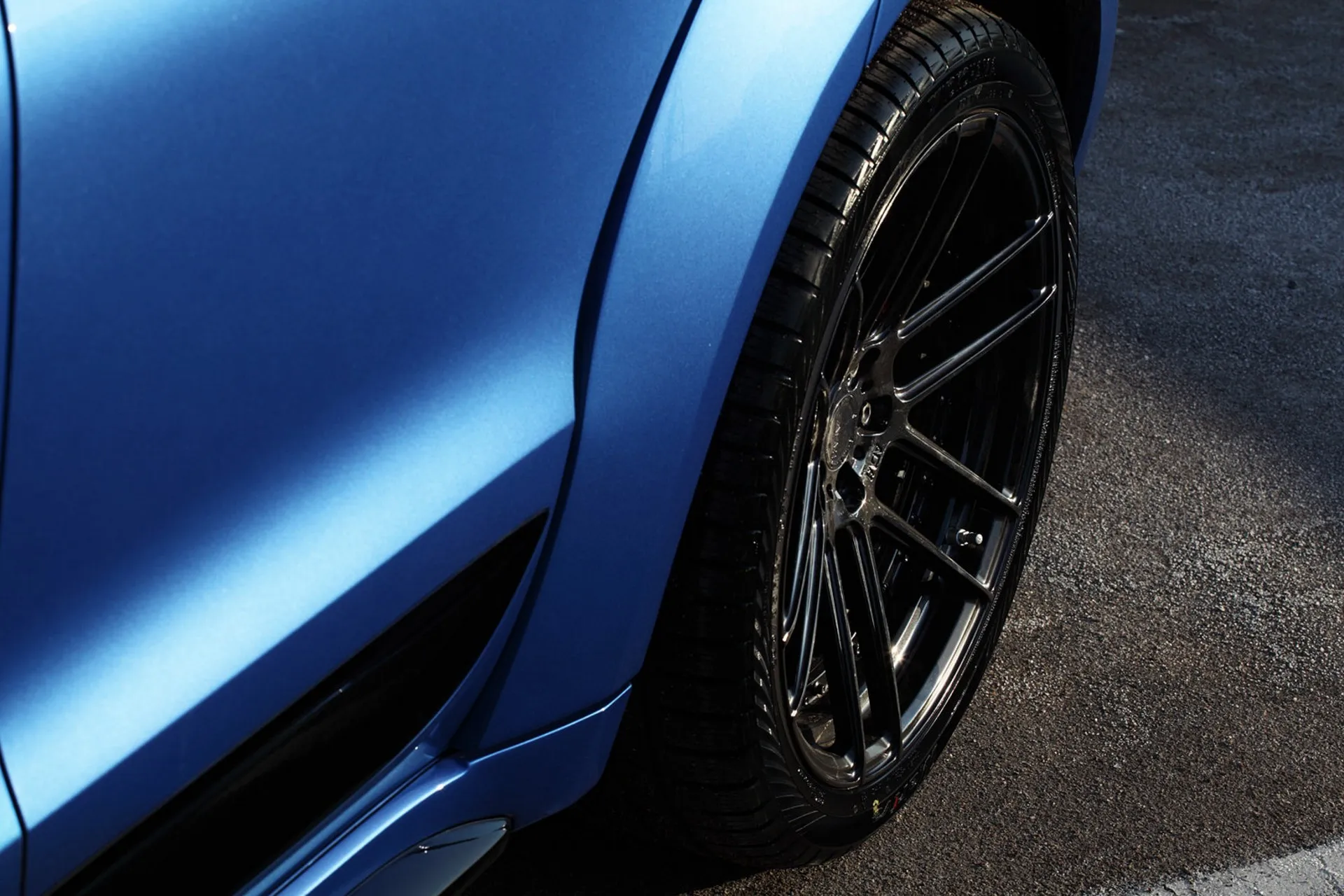 Check our price and buy Topcar Design body kit for Porsche Macan Ursa