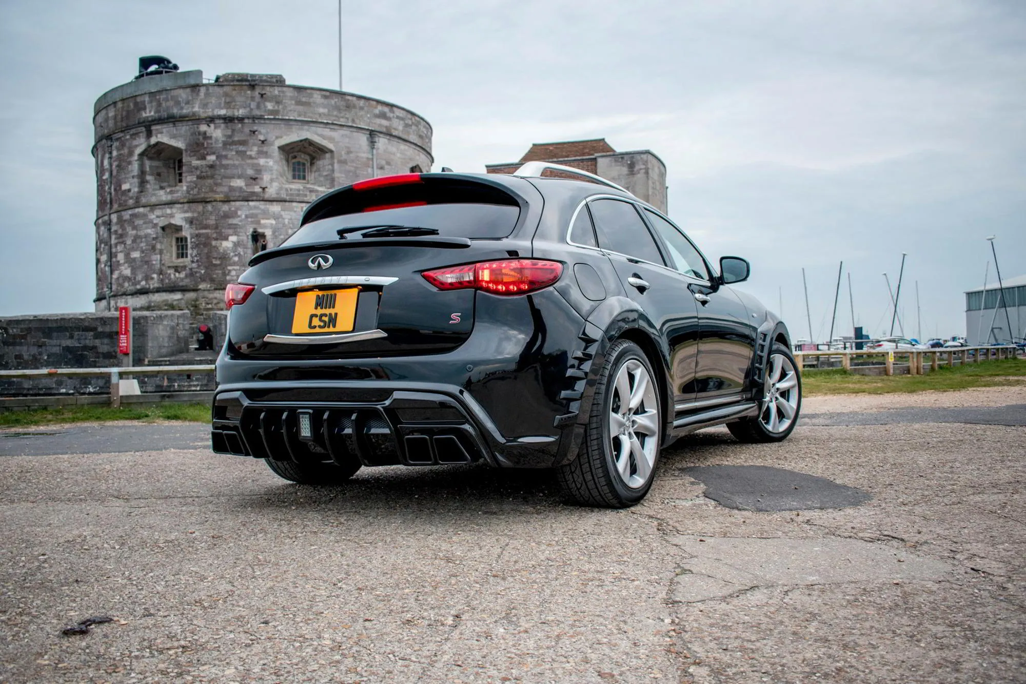 Check price and buy Renegade Design wide body kit for Infiniti QX70 FX S51