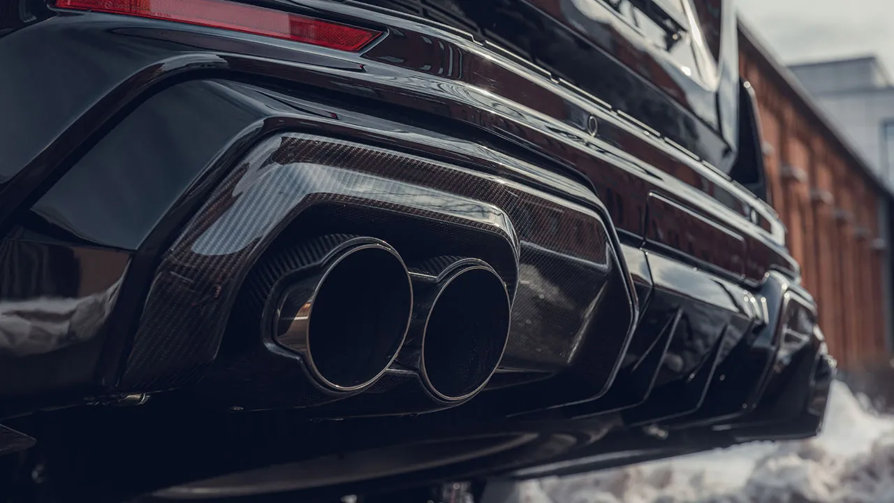 Carbon exhaust tips MTR Design for Toyota Land Cruiser 300