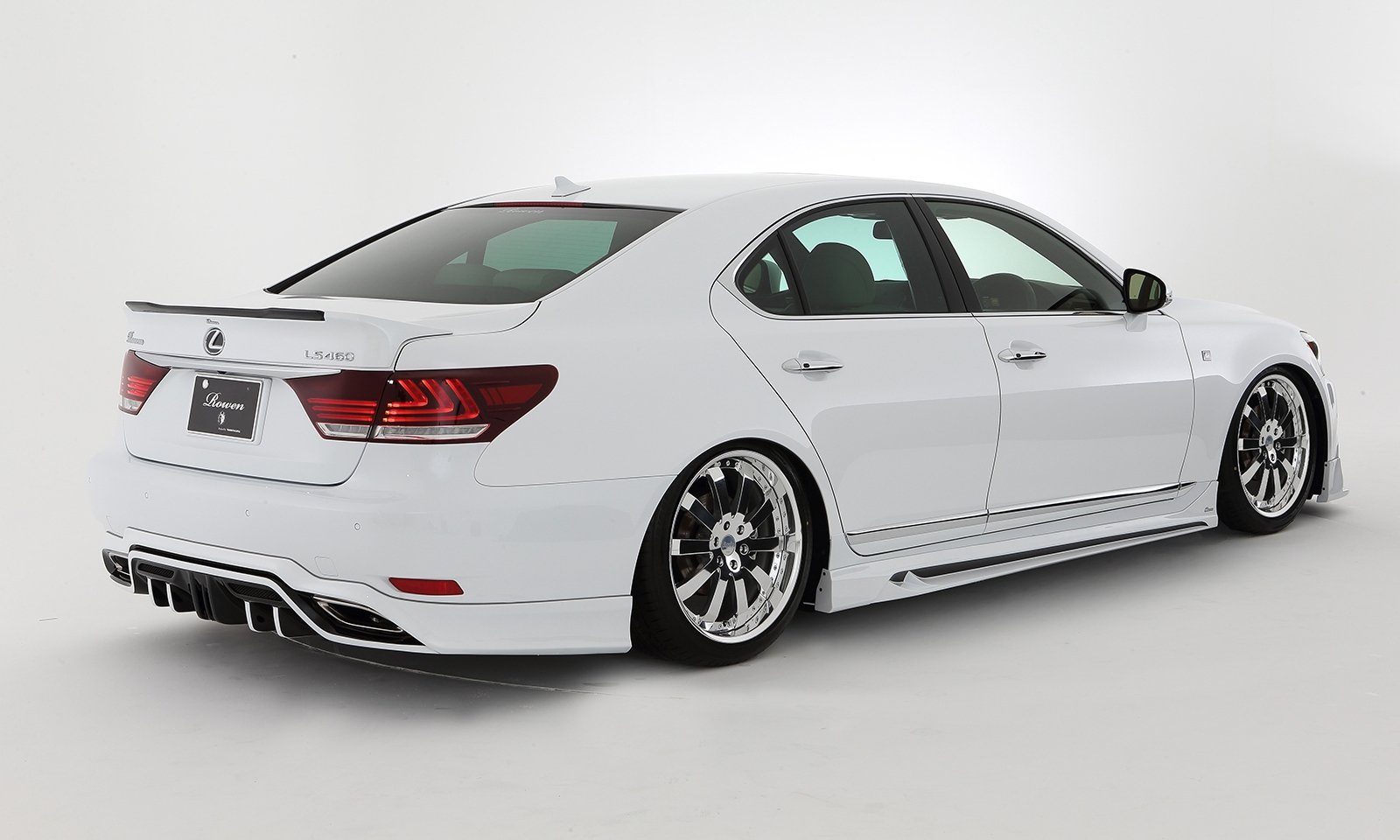 Check our price and buy Rowen body kit for Lexus LS F-sport 