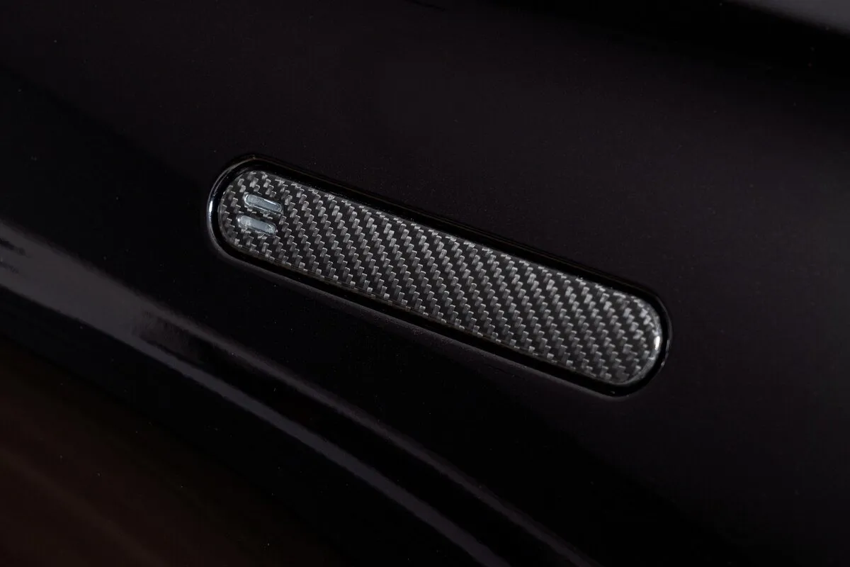 Buy New Aston Martin DBX