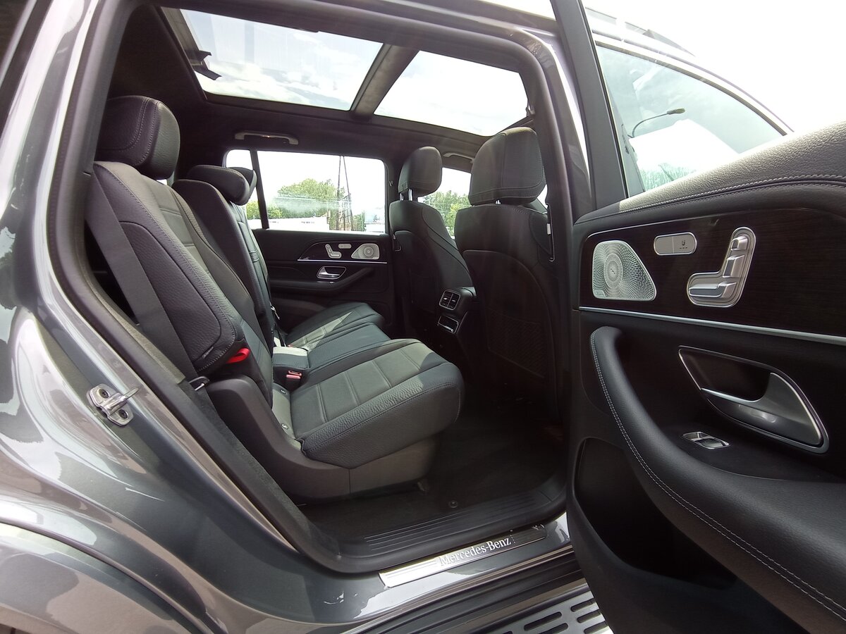 Check price and buy New Mercedes-Benz GLS 400 d (X167) For Sale