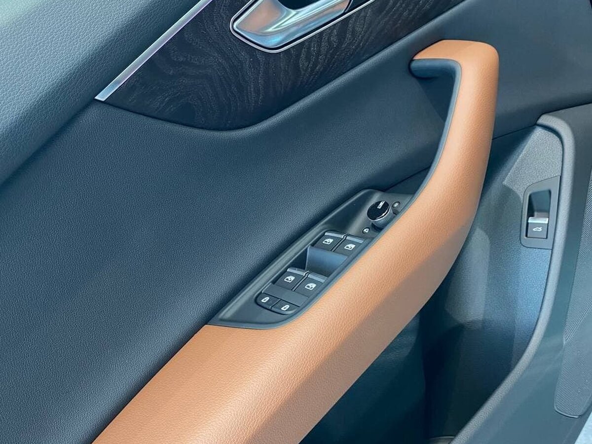 Buy New Audi Q8 45 TDI