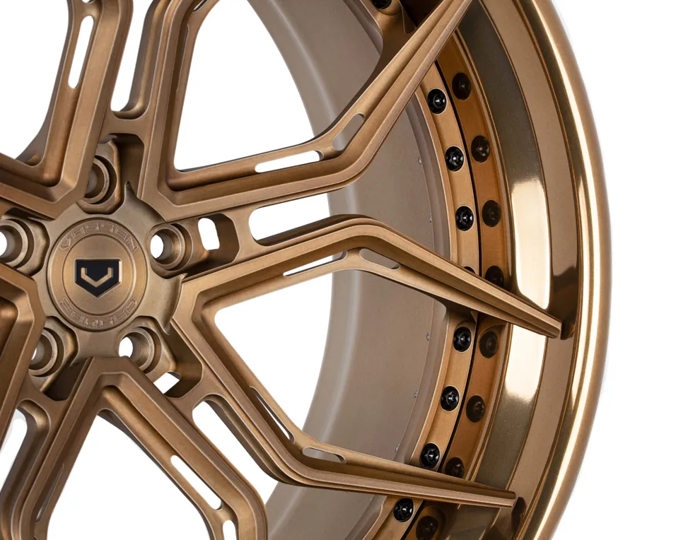 Vossen EVO 3R 3 PIECE 3-piece forged wheel — close-up spoke detail