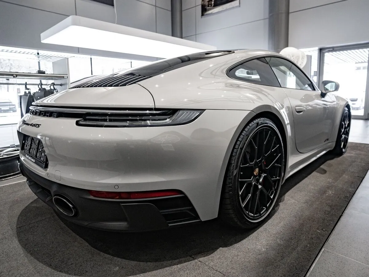 Check price and buy New Porsche 911 Carrera 4 GTS (992) For Sale