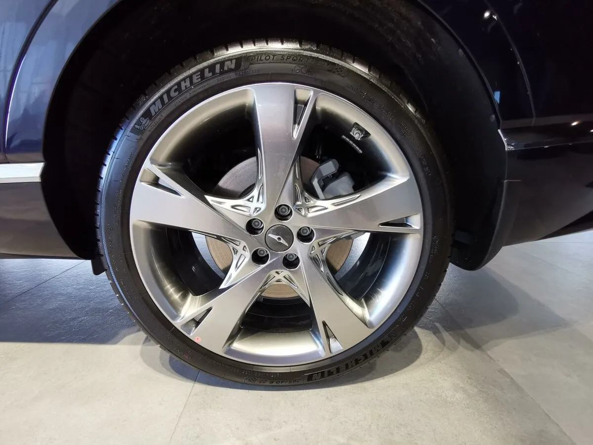 Check price and buy New Genesis GV80 For Sale