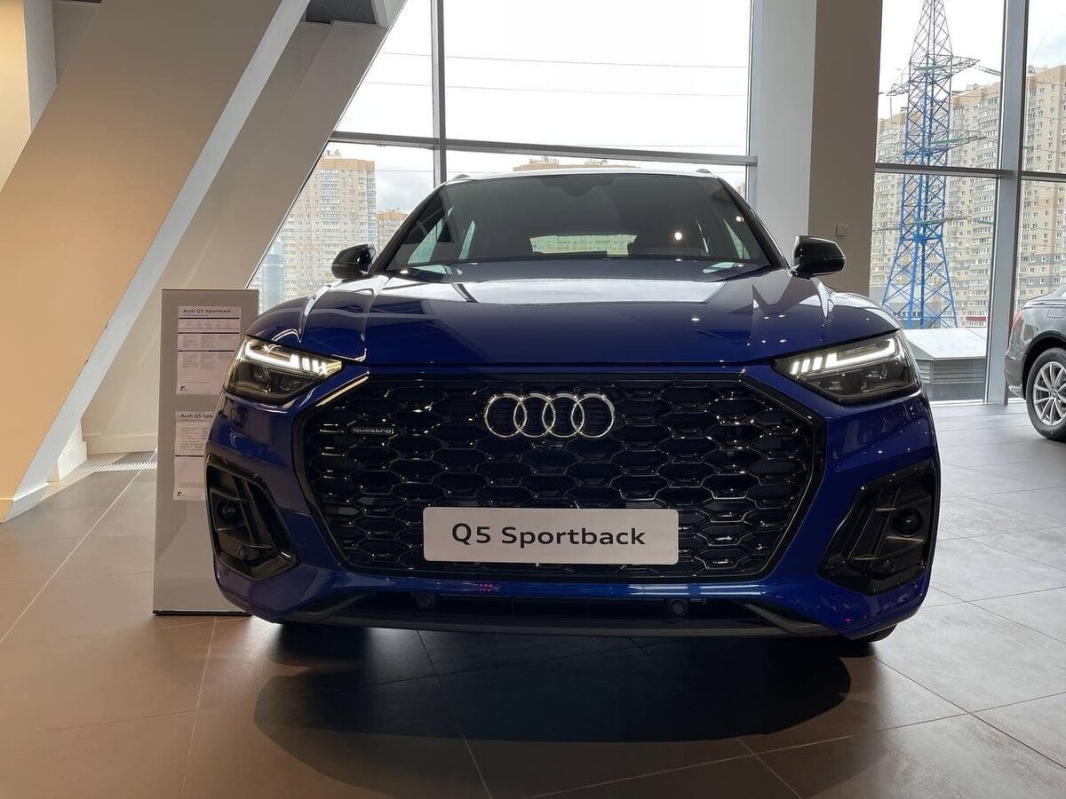 Check price and buy New Audi Q5 Sportback 45 TFSI (FY) For Sale