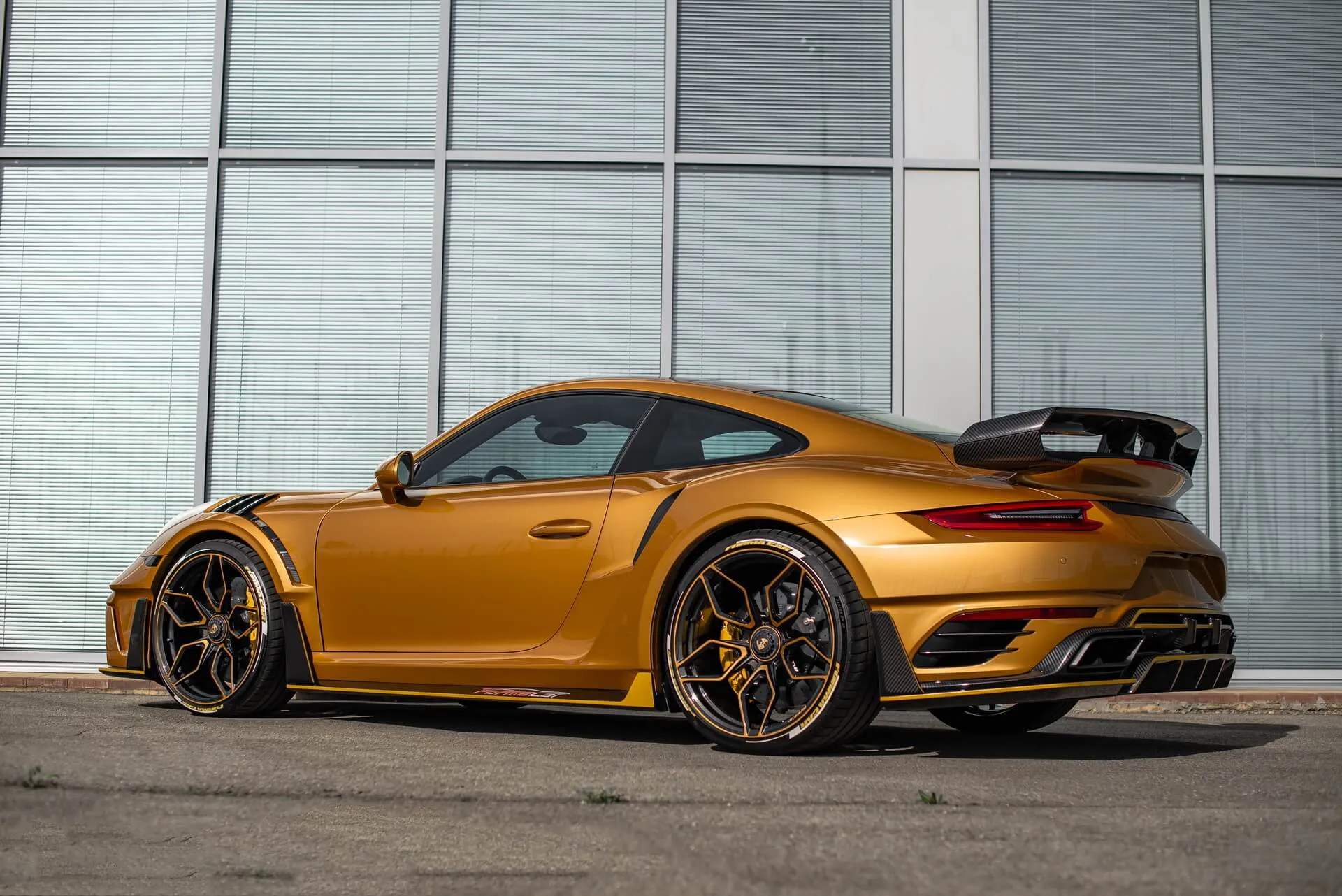 Check our price and buy an SCL  Performance Global body kit for Porsche 911 Virus