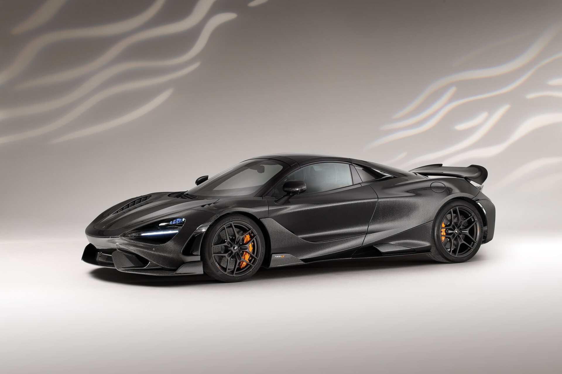 Check our price and buy Topcar Design body kit for McLaren 765 LT Spider Carbon Edition!