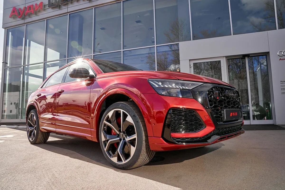 Buy New Audi RS Q8