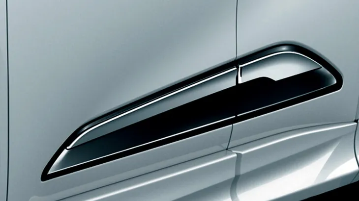 Check our price and buy Modellista body kit for Toyota Crown!
