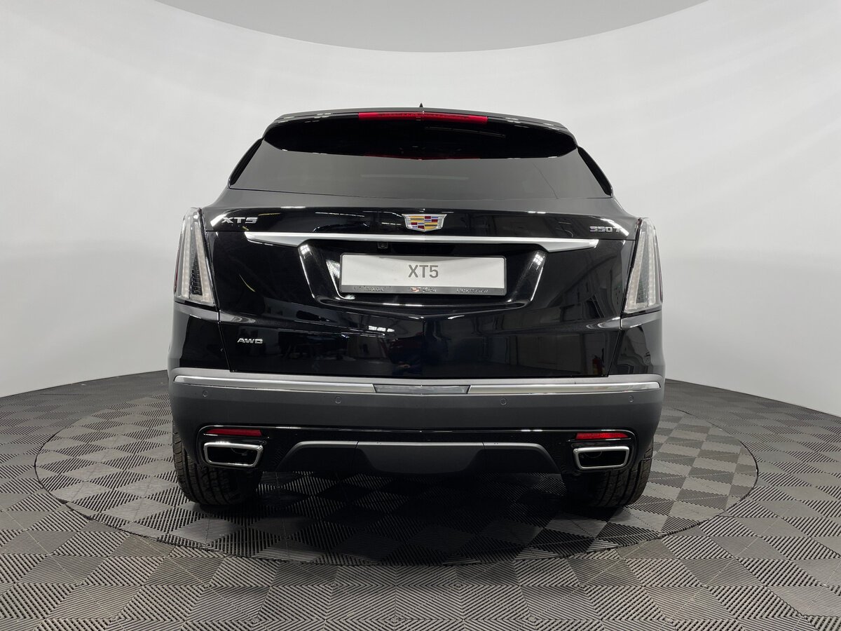 Check price and buy New Cadillac XT5 Restyling For Sale