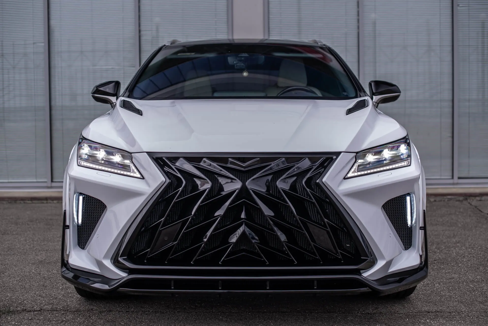 Check our price and buy an SCL Performance body kit for Lexus RX Goemon!