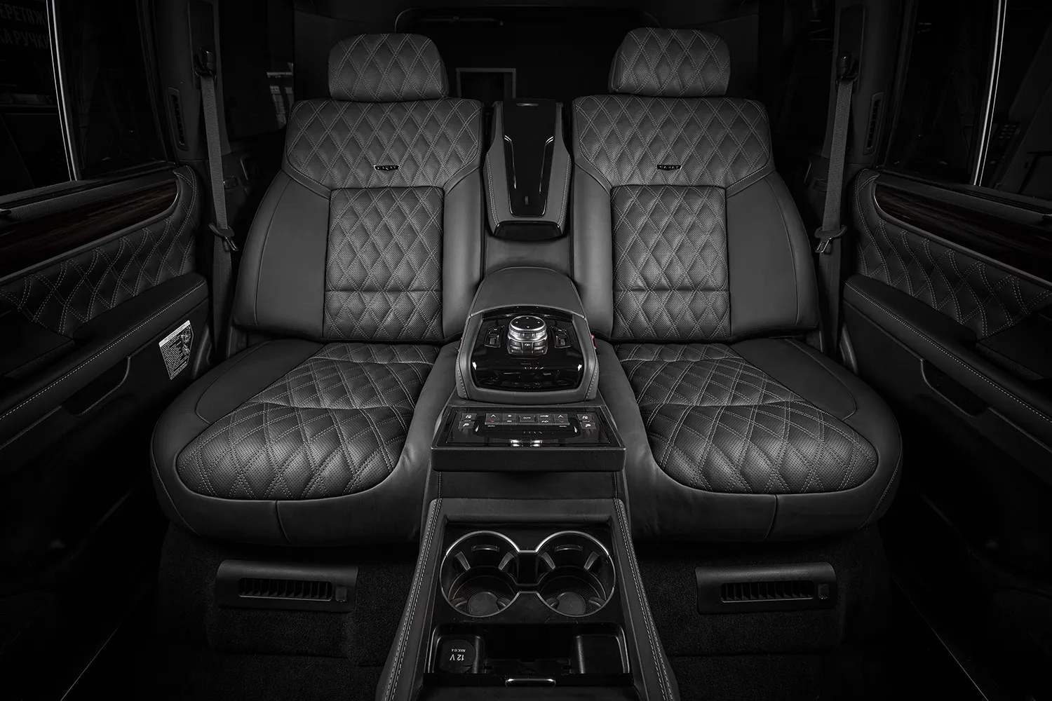 Check price and buy Carat seats set for Toyota Land Cruiser 200 Restyling 2