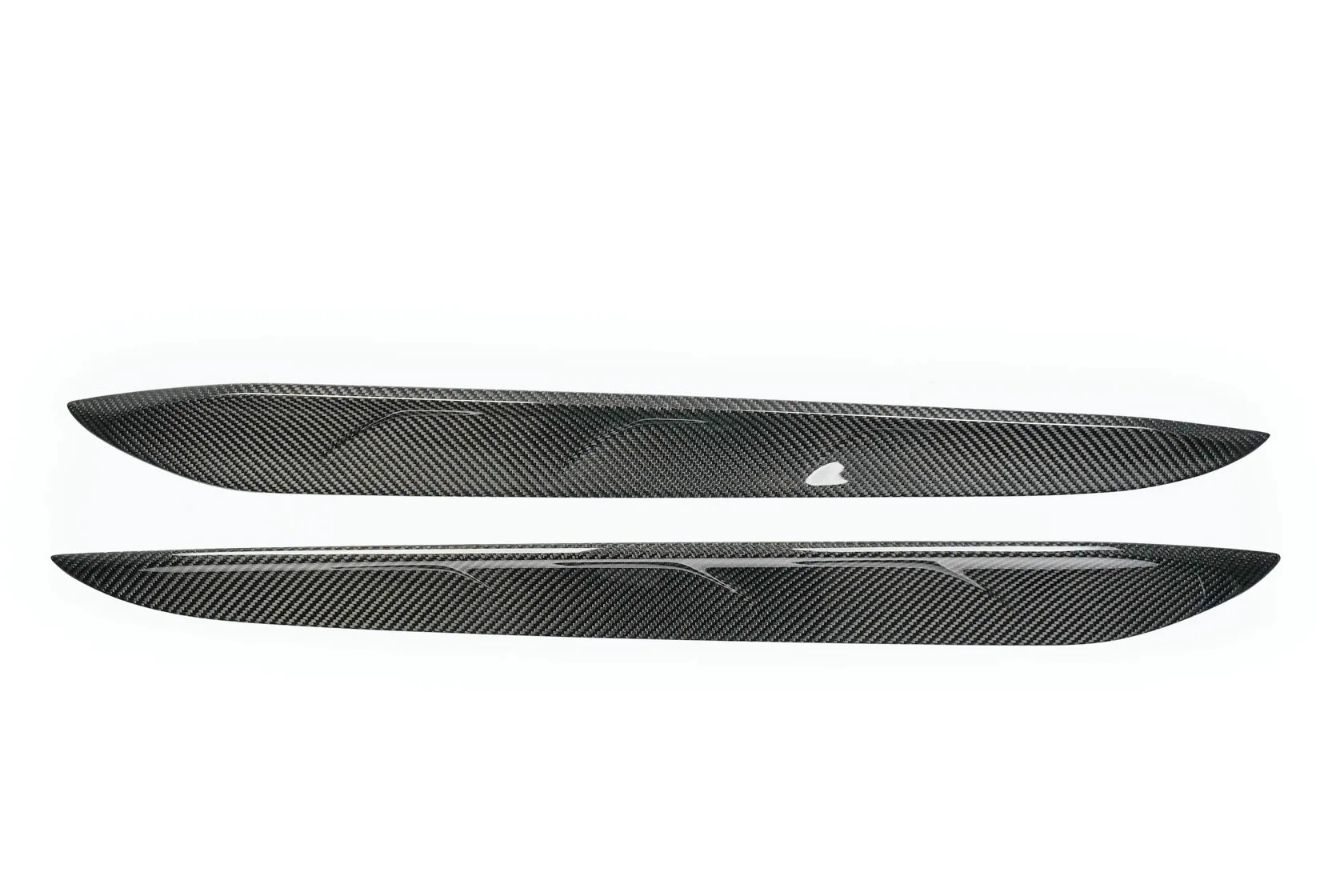 Rear pillars (rear window left and right) Megalodon Carbon for BMW X6 M F96