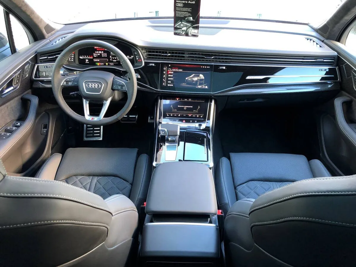 Buy New Audi SQ7 I (4M)