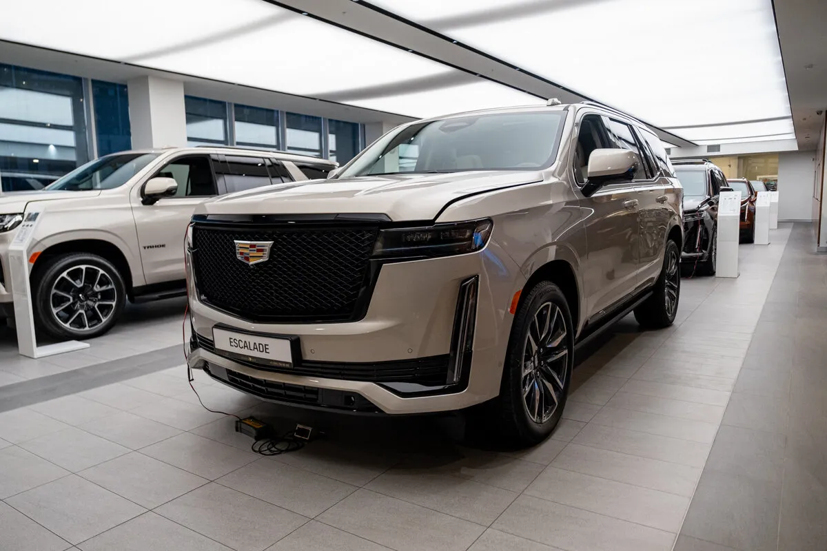 Check price and buy New Cadillac Escalade For Sale