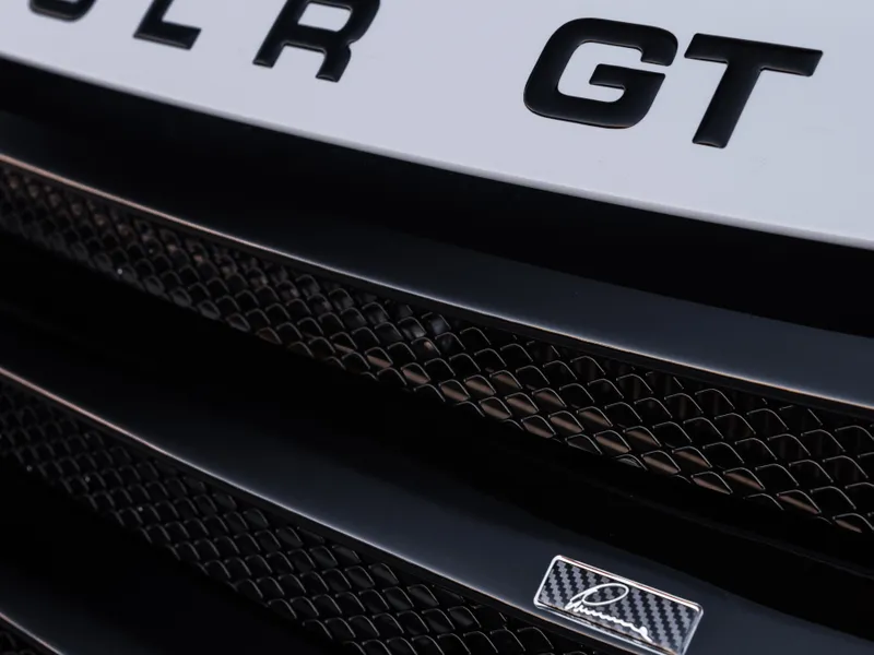 Check our price and buy Lumma CLR GT body kit for Land Rover Range Rover Velar