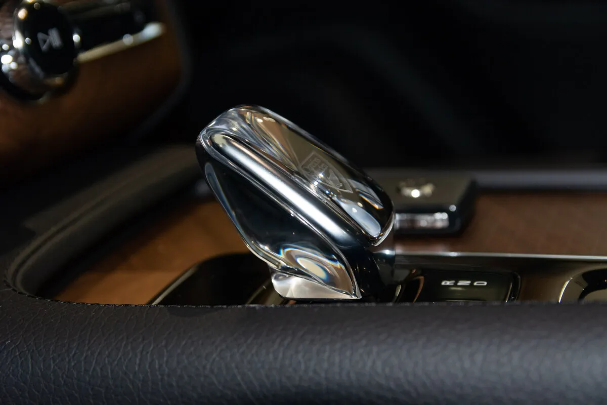 Check price and buy New Volvo XC90 Restyling For Sale