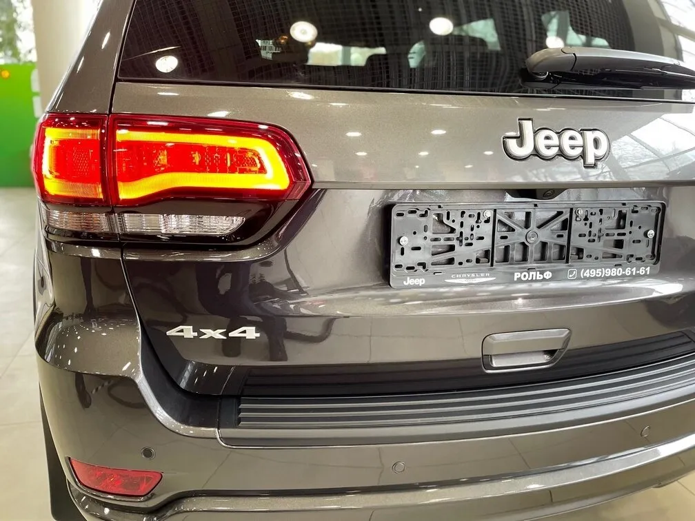 Check price and buy New Jeep Grand Cherokee (WK2) Restyling For Sale