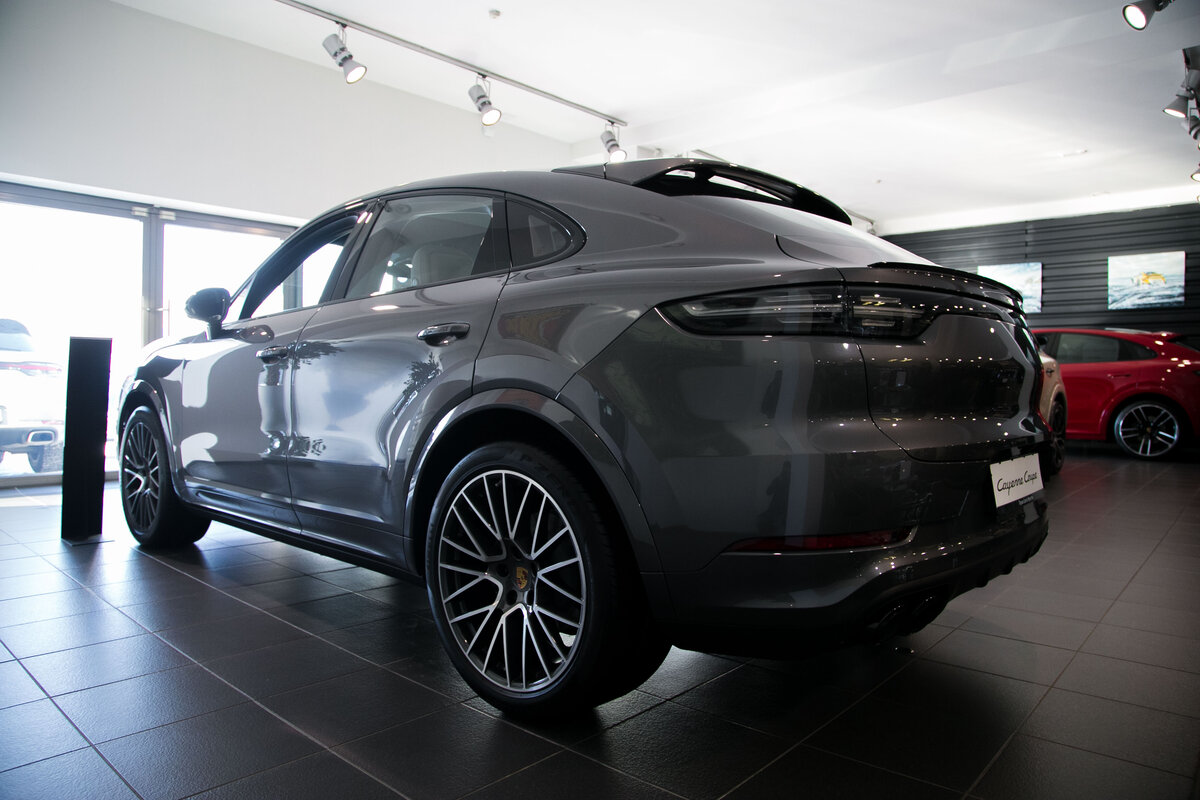 Check price and buy New Porsche Cayenne Coupé For Sale