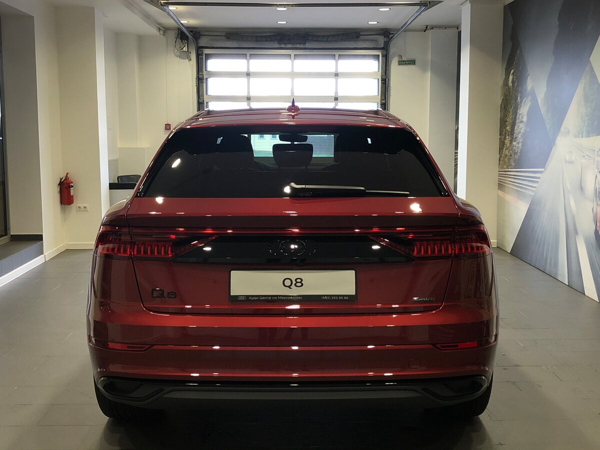 Buy New Audi Q8 45 TDI