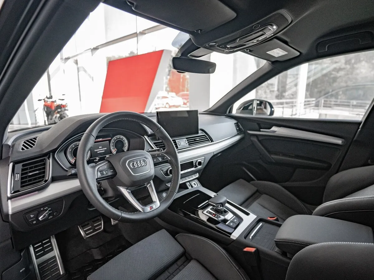 Check price and buy New Audi Q5 Sportback 45 TFSI (FY) For Sale