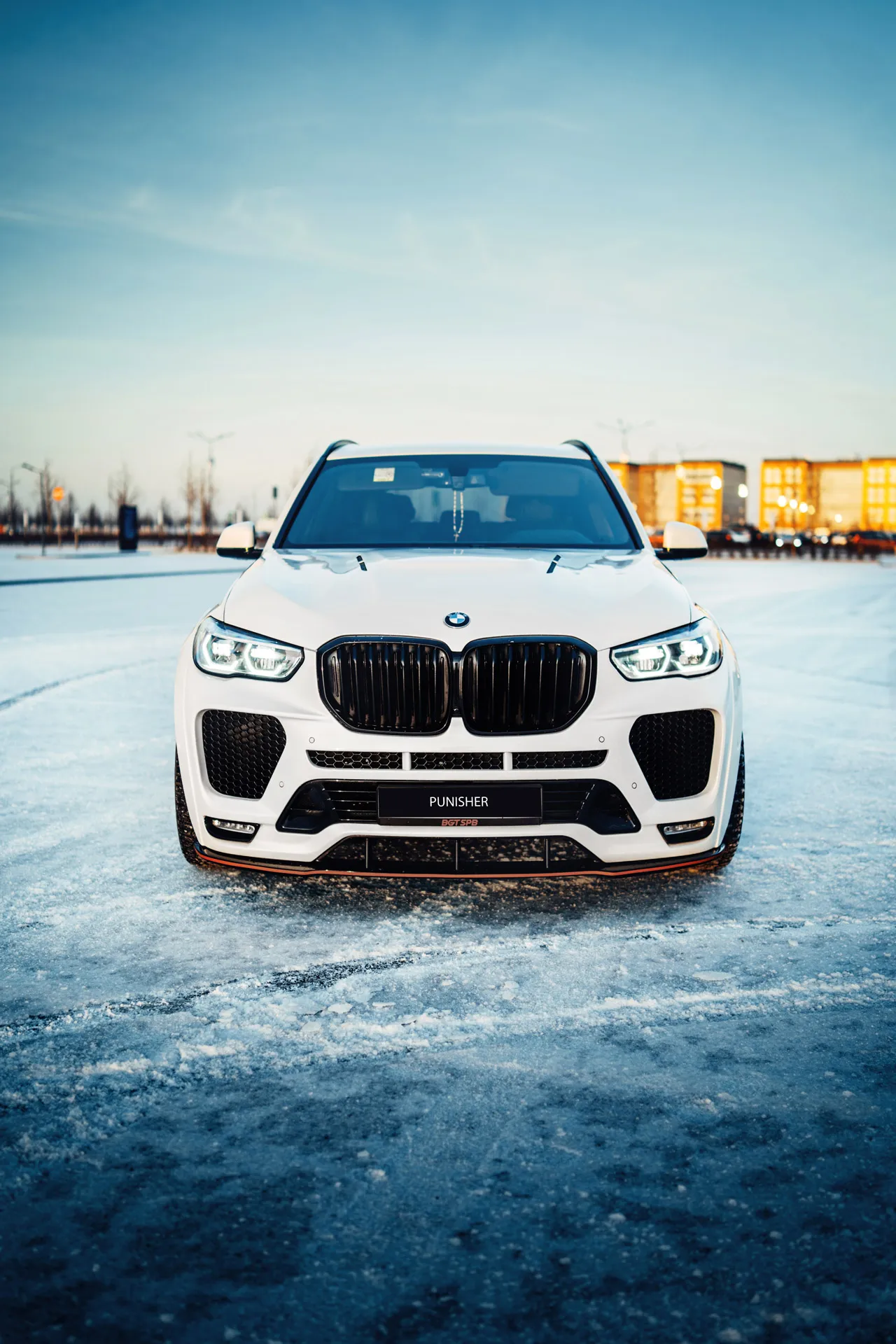 Check price and buy Renegade Design body kit for BMW X5 G05
