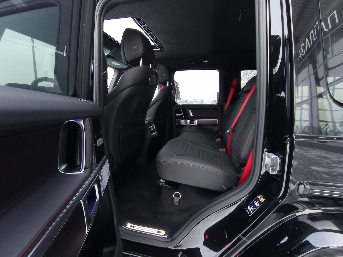 Check price and buy New Mercedes-Benz G-Class 350 d (W463) For Sale