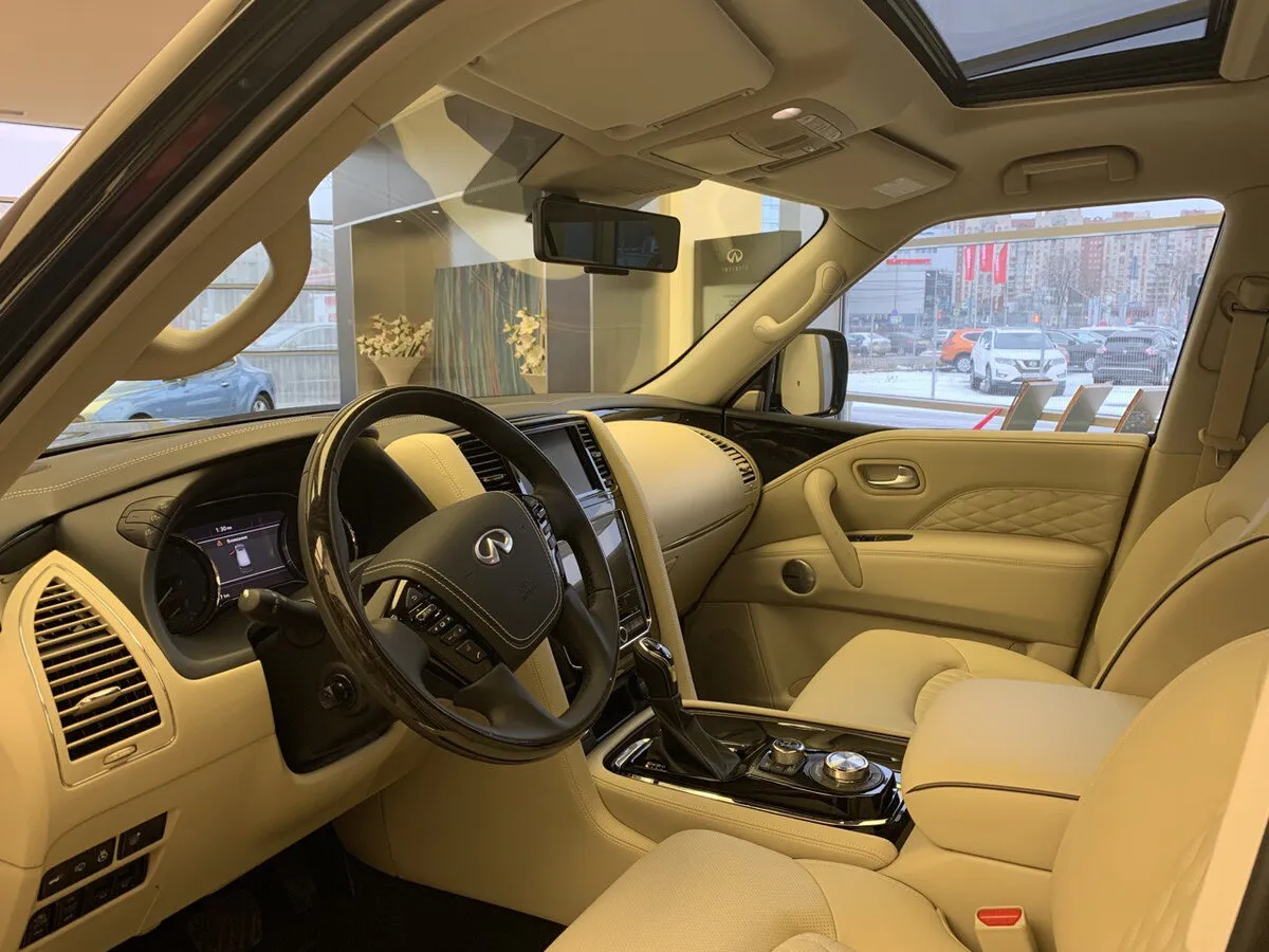 Buy New Infiniti QX80 Restyling 2