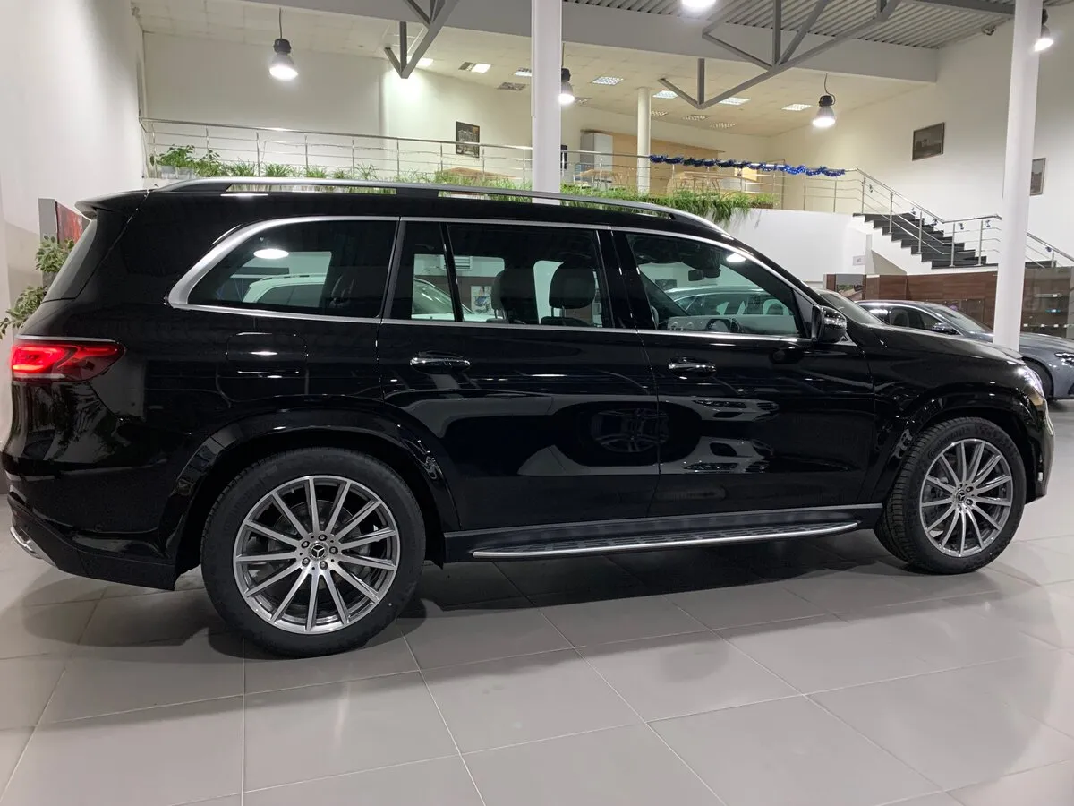 Check price and buy New Mercedes-Benz GLS 400 d (X167) For Sale