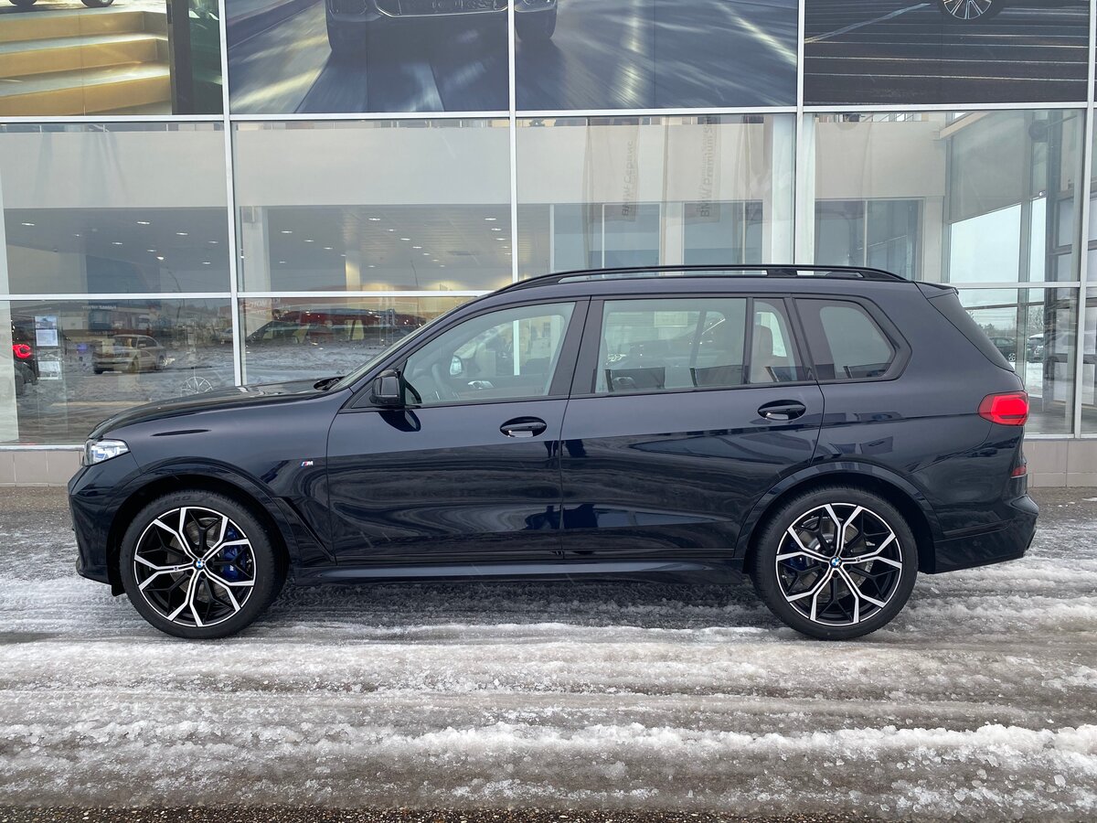 Check price and buy New BMW X7 40d (G07) For Sale