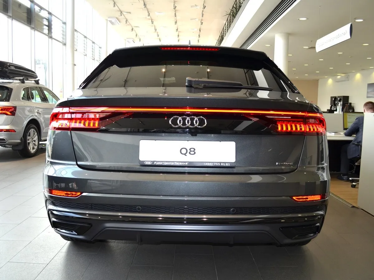 Buy New Audi Q8 45 TDI